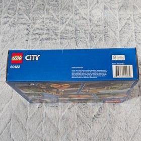 Lego City: Volcano Crawler 60122 **SEALED/BRAND NEW/RETIRED 2017**