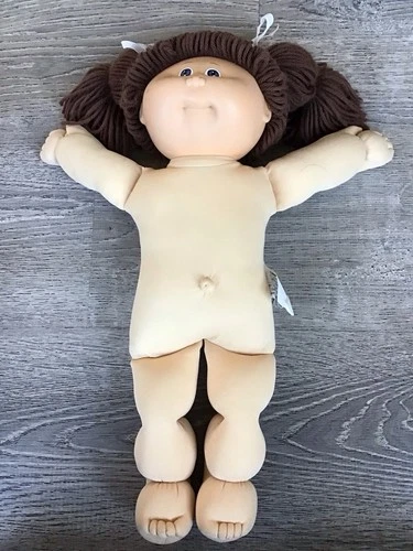 Vintage 1982 Cabbage Patch Kids Doll, Brown Hair Blue Eyes