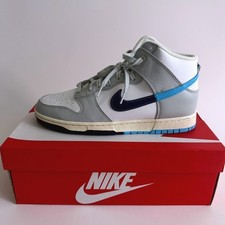 Nike Dunk High Retro SE Summit Bianco Blu Baltico DZ2535 100 Uomo 11