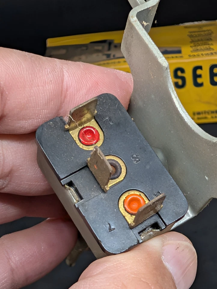 Interruptor de controle de temperatura aquecedor principal Ford Customline Fairlane NOS 1955 B5A-18578C - Imagem 3 de 4