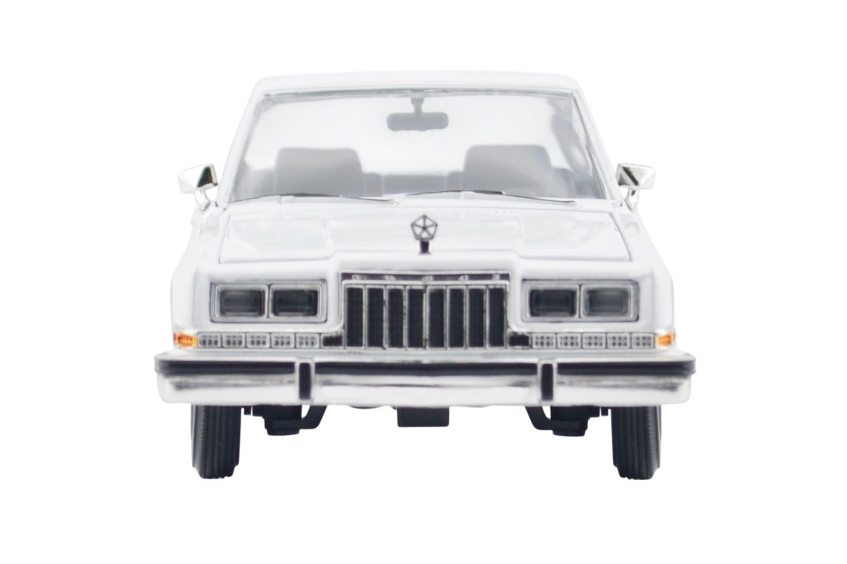 希少品モーターマックス24/1 White Motor Max 1:24 Die Cast R34 Nissan Skyline GTR V Spec Sports Car