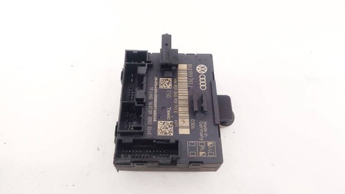 Audi A4 2009 Door control relay (DOOR CONTROL UNIT MODULE ECU ) 8K #2263600-18