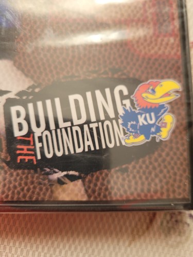 Kansas Football 2003 DVD KU Jayhawks ESPN+ Highlights Big 12 NCAA SEALED - Imagen 5 de 5