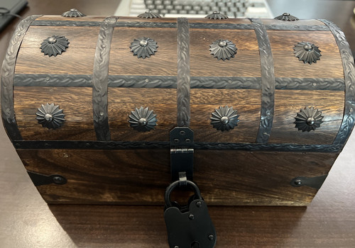 Nautical Cove Pirate Treasure Chest, Lock and 1 Skeleton Key Wood Box storage - Picture 1 of 11