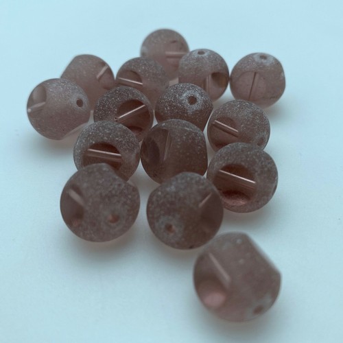 Light Purple Frosted Round Table Cut Czech Glass Beads (12mm) (SCG137) - Picture 8 of 9