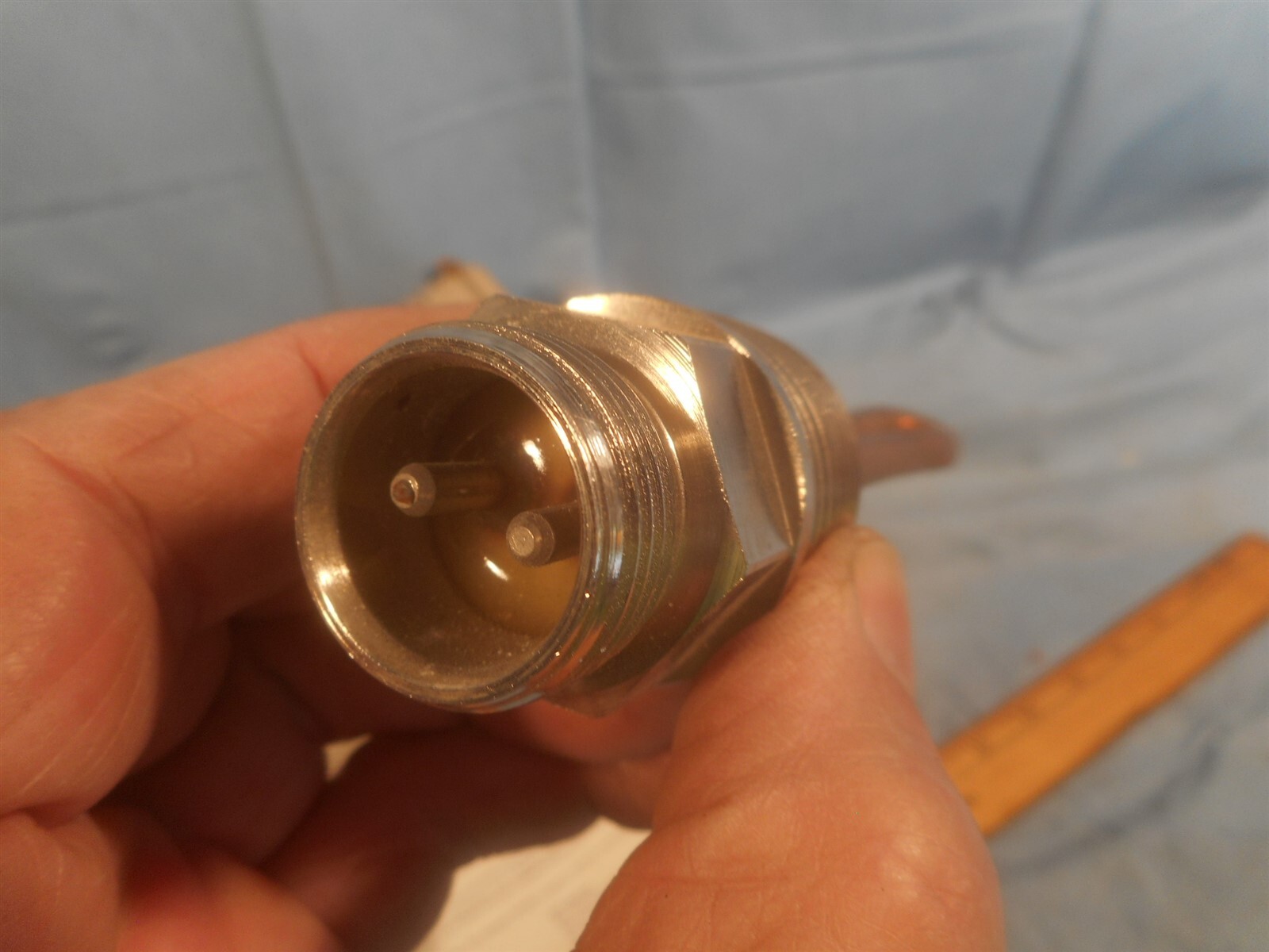 Picture 2 of 5