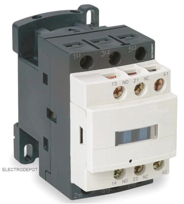 50A Schütz 3-polig mit Hilfskontakt Schließer/Schließer 120V Spule, 40A, 30A 3Phasen 32A AC - Bild 1 von 3