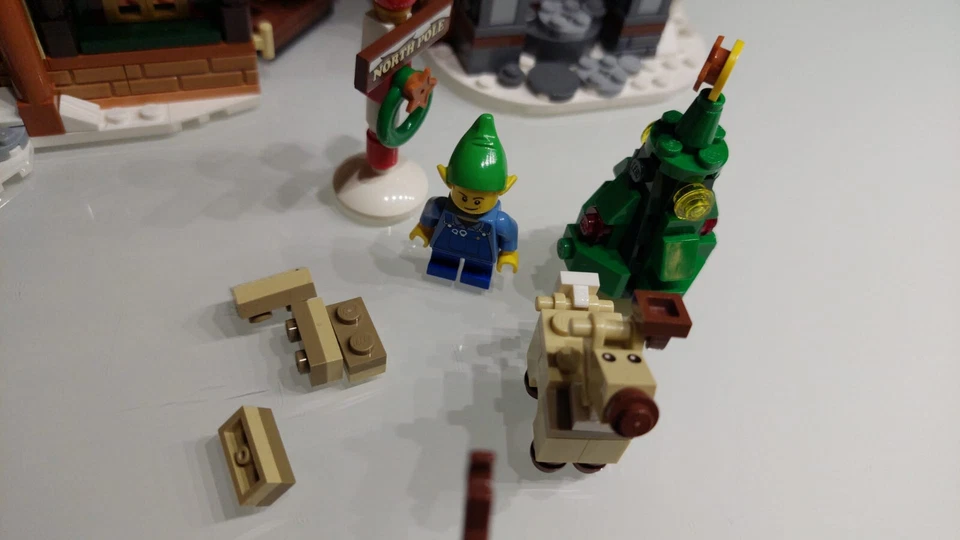 LEGO 10245 Santa's Workshop, Foto 4 von 5