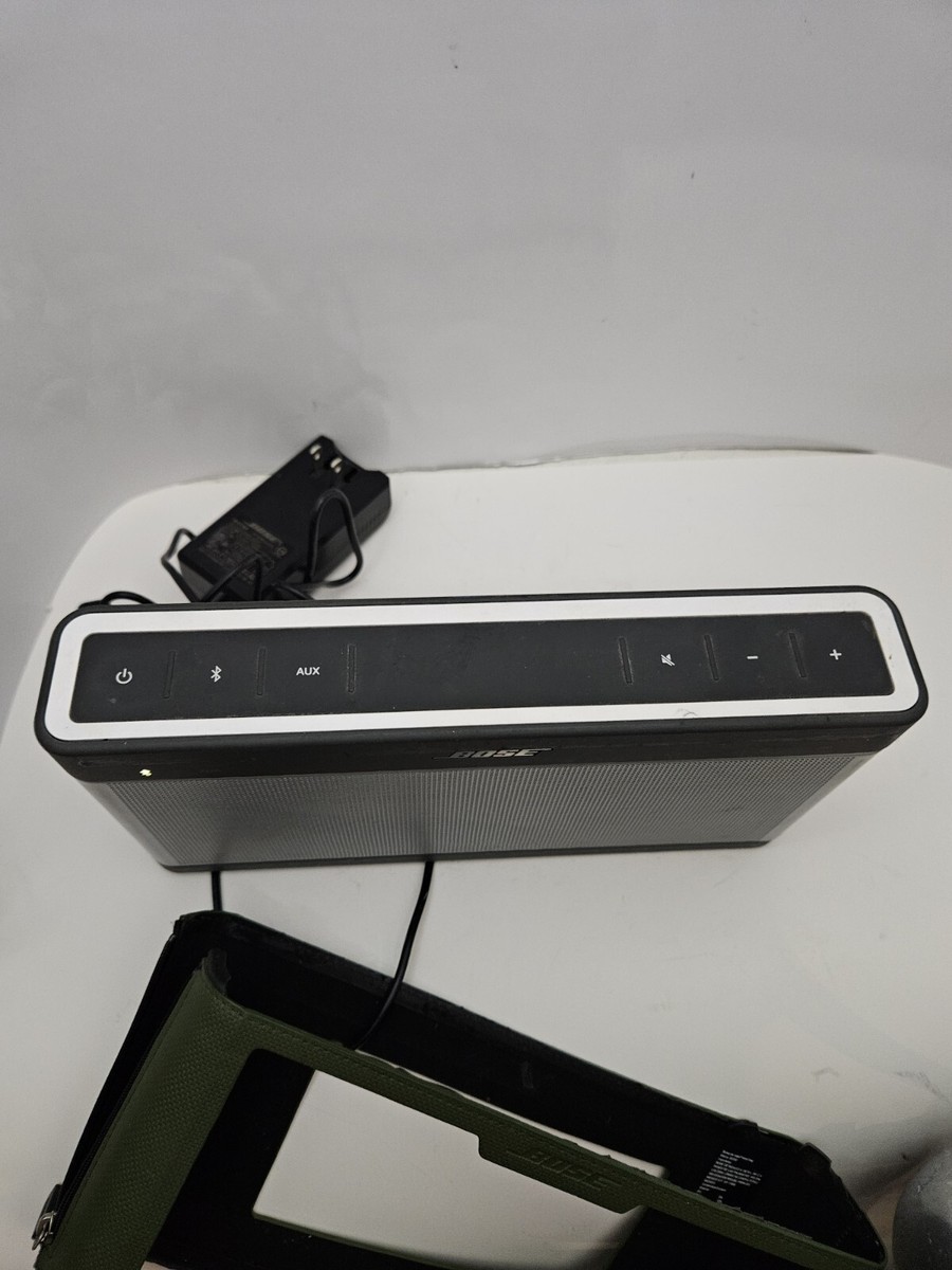 スピーカー・ウーファー BOSE SoundLink speaker III Amazon.com: Bose SoundLink Bluetooth Speaker III : Electronics