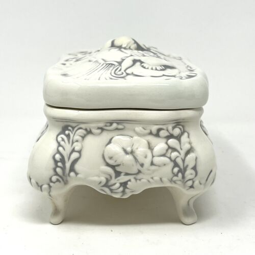 Vintage Trinket Box Holland Mold Vanity Ceramic Shabby Chic Hand Painted Lid - Picture 2 of 6