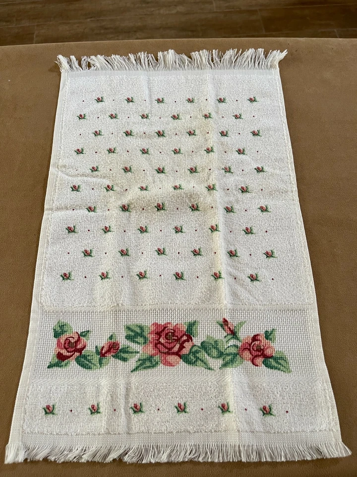 Toalla de mano punto de cruz tela lista para coser flores vintage floral baño Foto 2 de 2