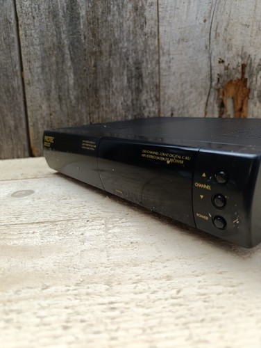 Vintage Analog Tuner Protek 9200t - Picture 12 of 13