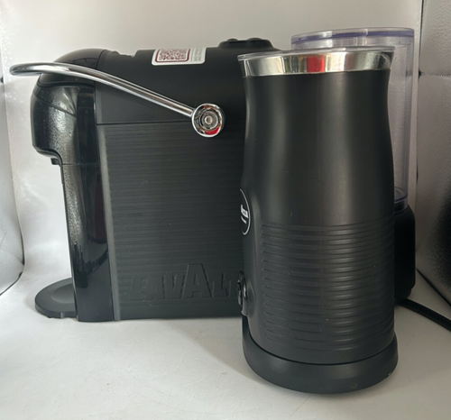 Máquina de café Luigi Lavazza A Modo Mio Jolie & Milk - NEGRA - Modelo LM700 - Imagen 5 de 16