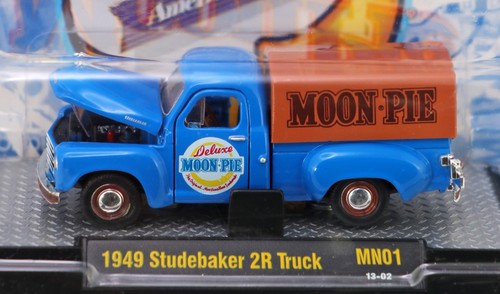 Camión Studebaker 2R 1949 M2 Machines Moon Pie Limited E. - 31500 13-02 azul 1:64 - Imagen 2 de 4