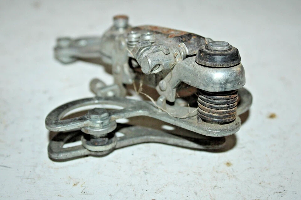 Desviador trasero Falcon vintage plateado alcance medio 5/6 velocidades touring envío de EE. UU. Foto 2 de 4