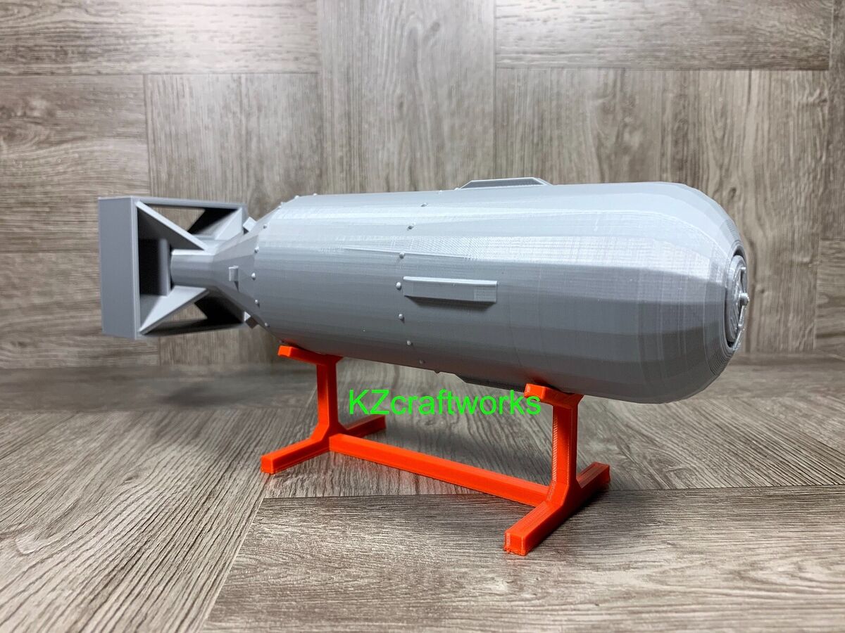 1/12 Little Boy MK-1 Atom Bomb Model w/ Display Stand - 3D 1/12 Little Boy MK-1 Atom Bomb Model w/ Display Stand - 3D