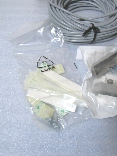 American Power Conversion APC AP9513 Measure-USV Switch Kit [CTOKT] - Bild 4 von 9