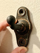 Industrial Wall Hook Cast Iron Towel Robe Coat Door Hanger Rustic Antique Style