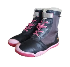 Plae NOEL Boots Water Proof Girls Size 4.5 Black Pink Outdoor Snow Boots Shoes