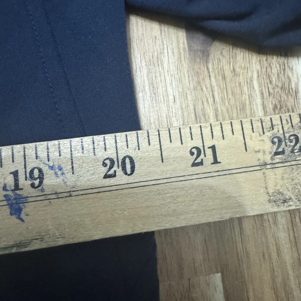 Camisa Lululemon Para Hombre L Azul Marino Nueva Venture Manga Larga Abotonada Rendimiento Foto 3 de 4