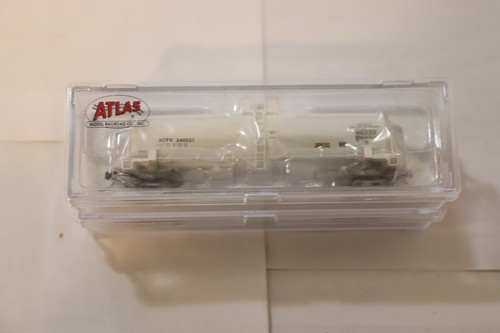 N SCALE 2 PC LOT ATLAS 17360 GALLON TANK CAR " A C F X " - Picture 3 of 3