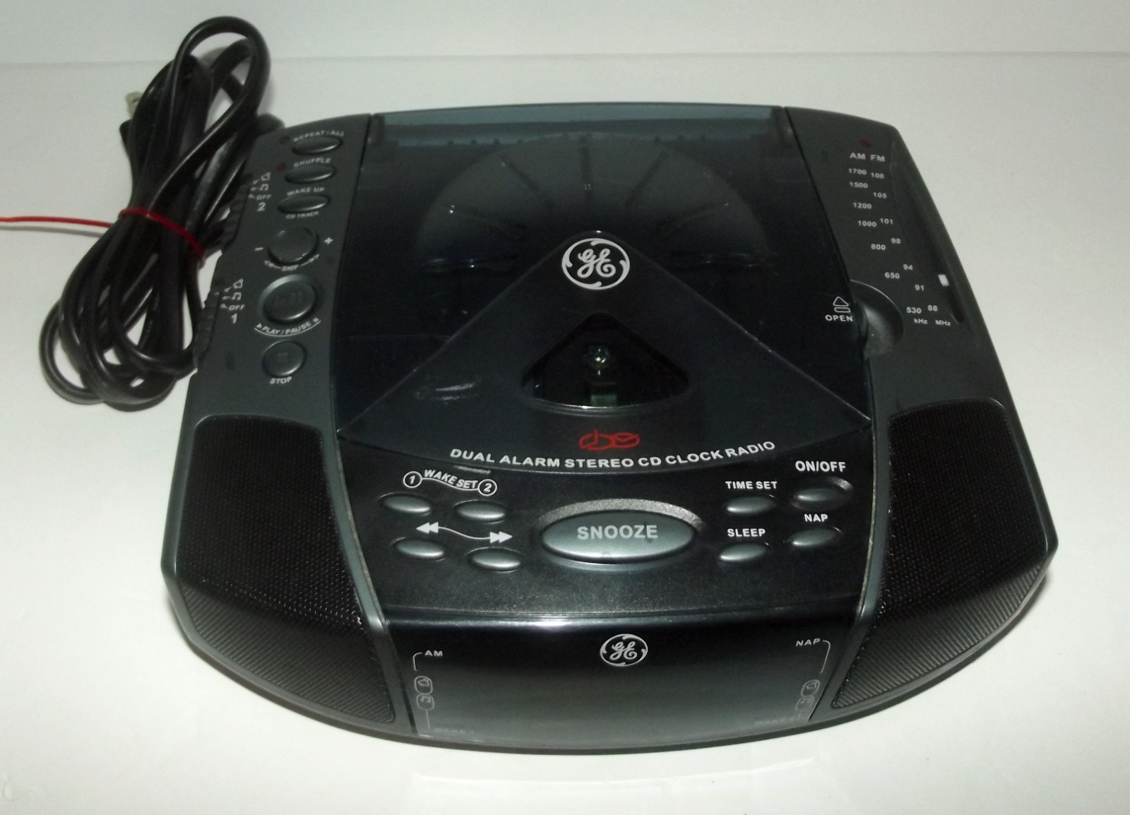 Vintage General Electric (GE) Dual Alarm Stereo CD Clock Radio #7-4897A Tested