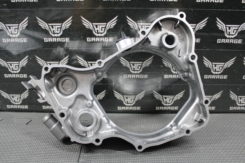 Honda CR125R 2000 99-03 OEM CAJA DERECHA CUBIERTA EMBRAGUE INTERIOR 11340-KZ4-L10 ¡BONITO! Foto 2 de 4