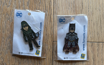 DC Comics DCTV ARROW & Batman SDCC Licensed FanSets Pins