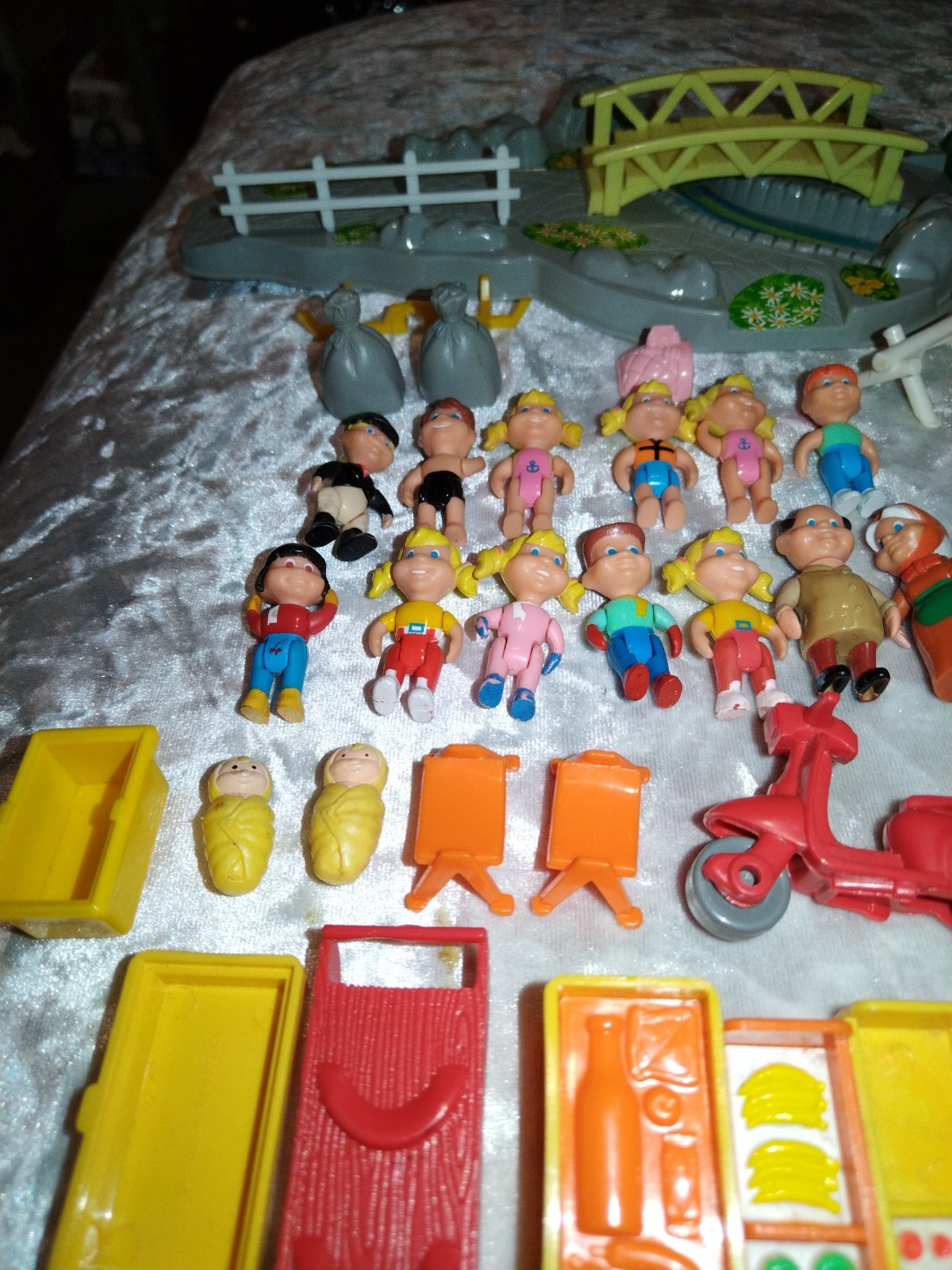 Bild 12 von 24