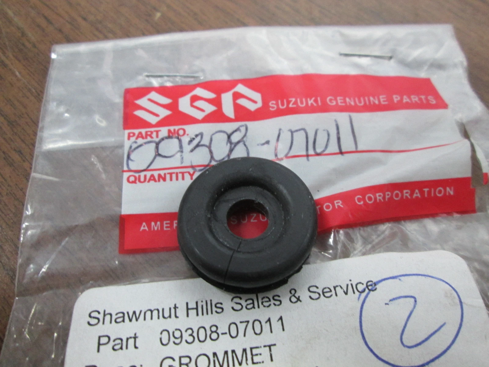 GROMMET, HEADLAMP HOUSING