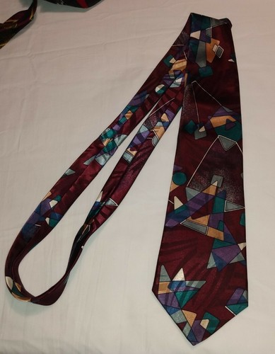 Men’s Towncraft Tie Shapes Triangles - Picture 7 of 7