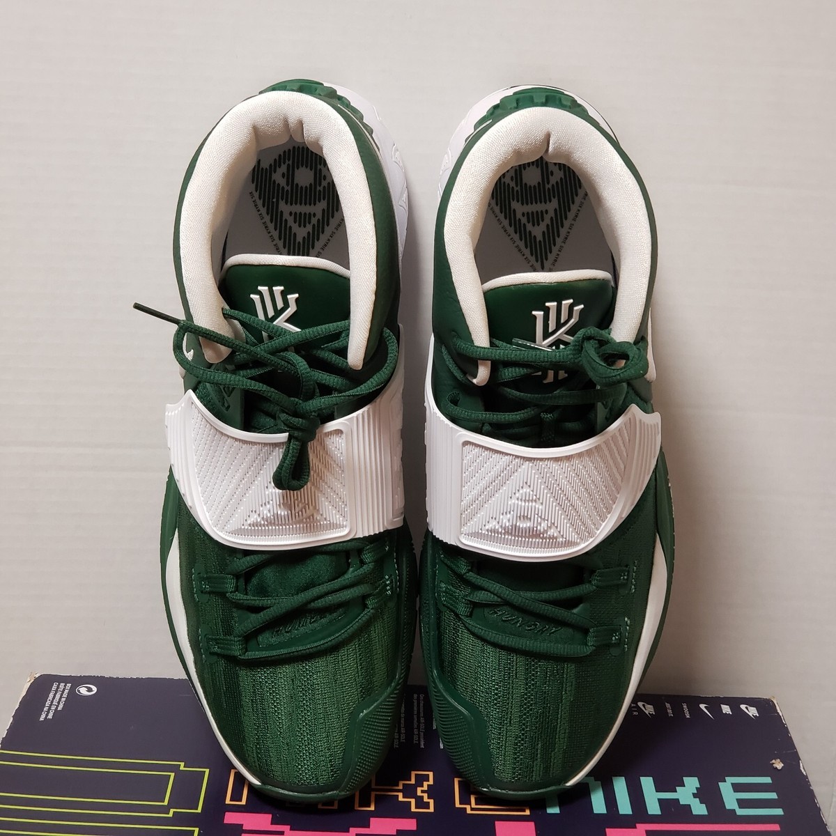 Amazon | Nike Kyrie 6 メンズ バスケットボールシューズ Bq4630