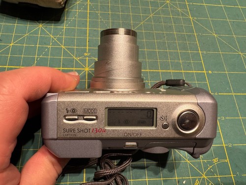 Canon Sure Shot 130u 35mm SLR Film Camera Silver Gray Automatic 38-130mm Lens - Picture 9 of 13