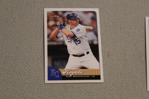 2007 FLEER BASEBALL CARD Complete Finish Fill Your List Set U-Pick #1-250 - Picture 382 of 498