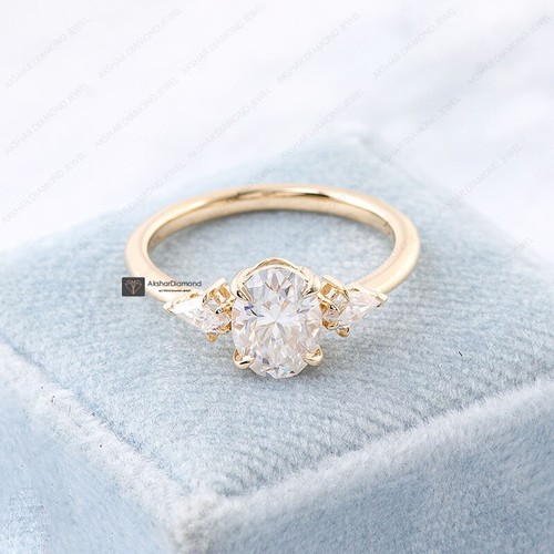 Vintage Moissanit-Ring 2 kt oval und Drachenschliff, 10 kt Gold Solitär Vorschlagsring - Bild 1 von 6