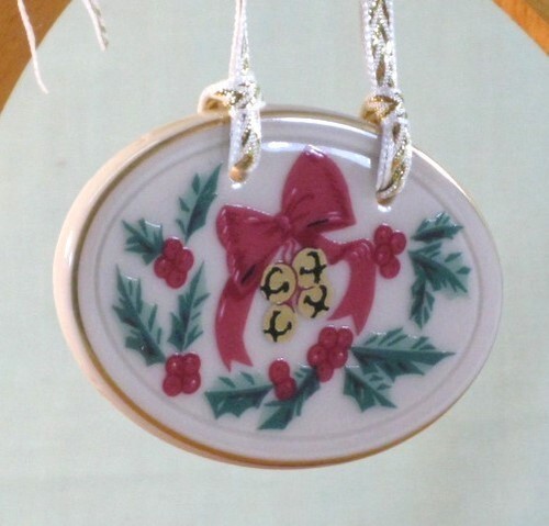 Longaberger 1994 Jingle Bell Basket w/ Wood Lid Cloth Liner Protector Christmas - Picture 11 of 18