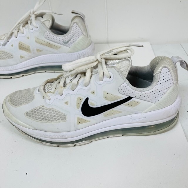 Nike Air Max Genome (GS) Triple White CZ4652 100 Size 7y | eBay
