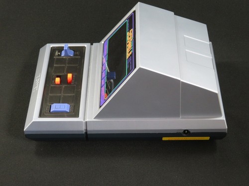 BOXED Tested SCRAMBLE TOMY LSI Electronic Game Shooter LCD 1982 made in Japan 2 - Picture 5 of 16