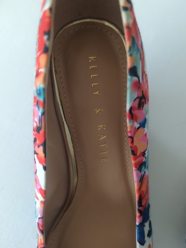 Kelly & Katie Heels Womens 7.5 M Laurene Floral Wedge Pumps Multicolor Slip On - Picture 7 of 9
