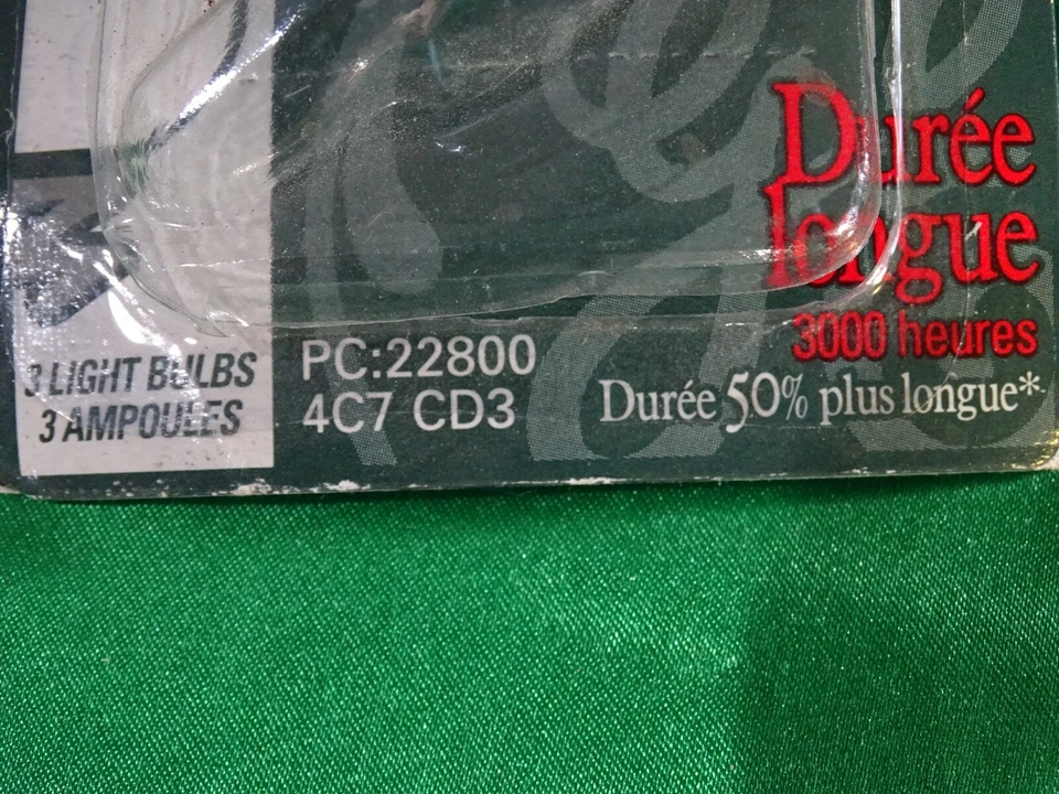 2 GE NIGHT LIGHT Clear Replacement Bulbs 4w E12 CANDELABRA base New P7 - Image 3 of 3