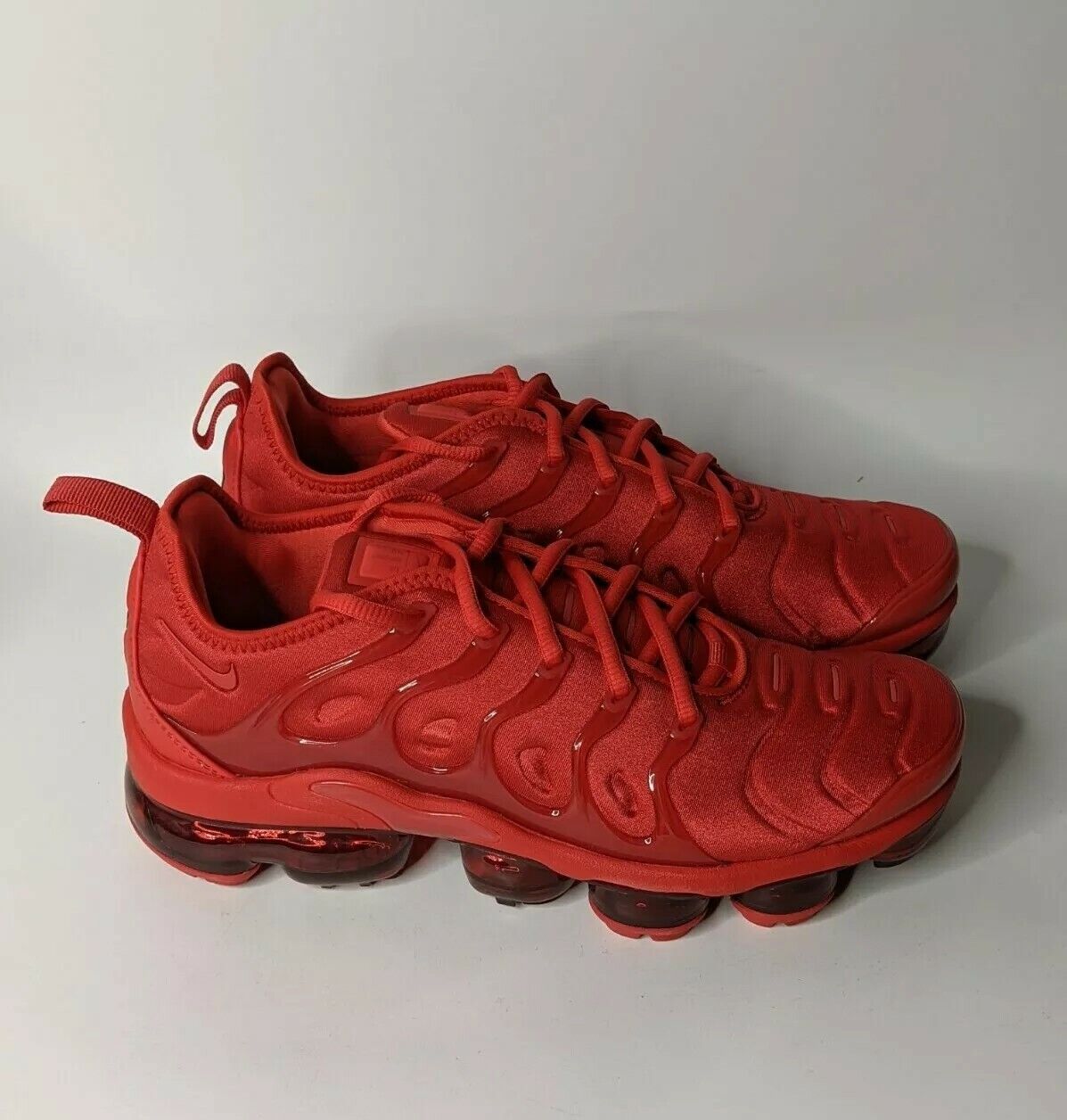 contraste propietario bandeja Size 6 - Nike Air VaporMax Plus Triple Red for sale online | eBay