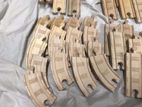 Thomas and FriendsTrain Engine Wooden Track Curve Straight Lot Set of 115 Pieces - Picture 2 of 9
