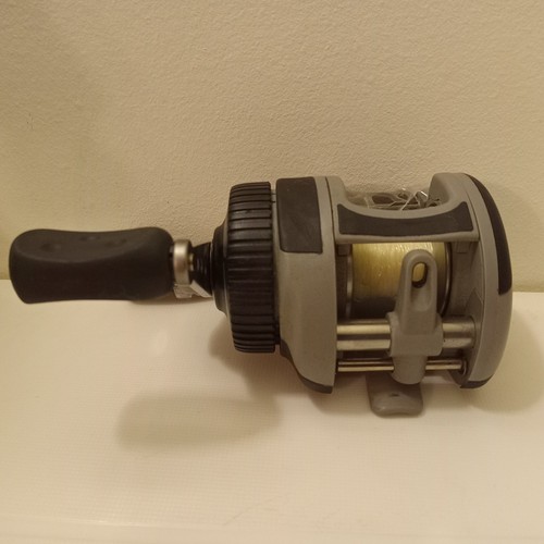 Mulinello da Pesca ABU GARCIA AMBASSADEUR MODELLO EON 6600 Baitcasting - Foto 4 di 9