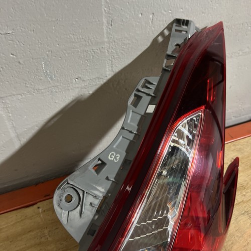 NISSAN 370Z REAR RIGHT PASSENGER SIDE TAILLIGHT LIGHT LAMP OEM 2018 - 2020 - Picture 3 of 11