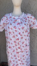 Vintage Smart Time Housecoat Womens Sz 12 Floral Snaps Pocket. Union Made. A-10