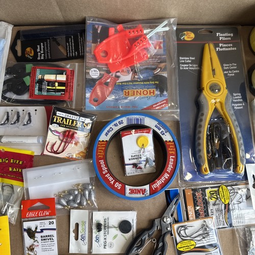 Fishing Gear new Set Hooks, Tails, Lures And More - Picture 3 of 10