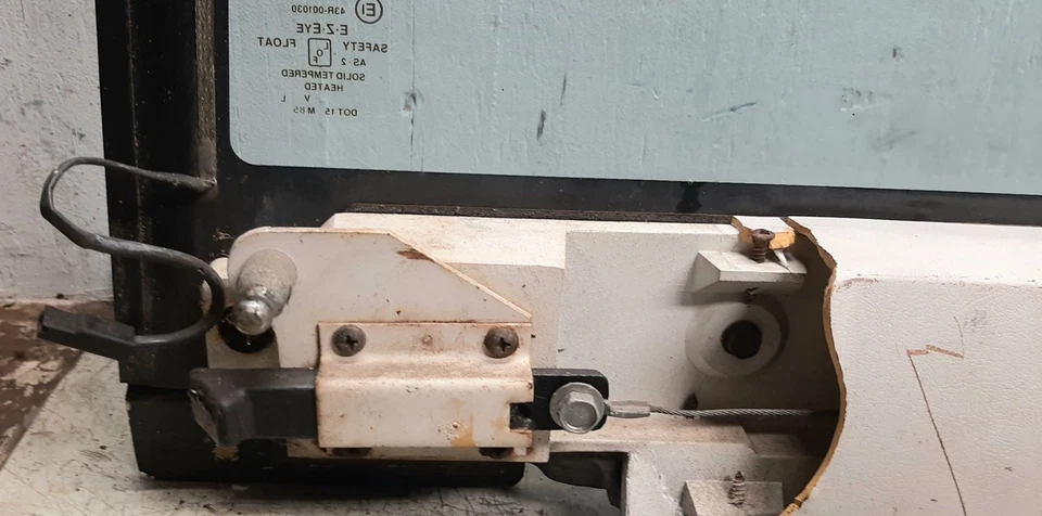 Jeep Wrangler YJ 87-95 MANGO EN T vidrio escotilla trasero con descongelación/ajuste ENVÍO GRATUITO Foto 3 de 4