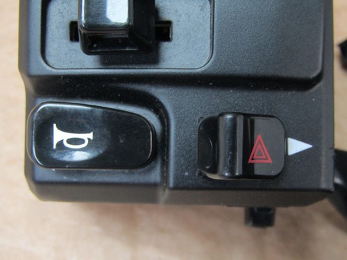 Kawasaki Ninja ZX 400 2023 left handlebar switchgear (14940) - Picture 6 of 9