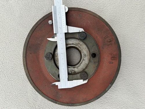 Polea original Deutz F2L612/6-N de un motor F2L712 0155-05-05.38 - Imagen 2 de 4