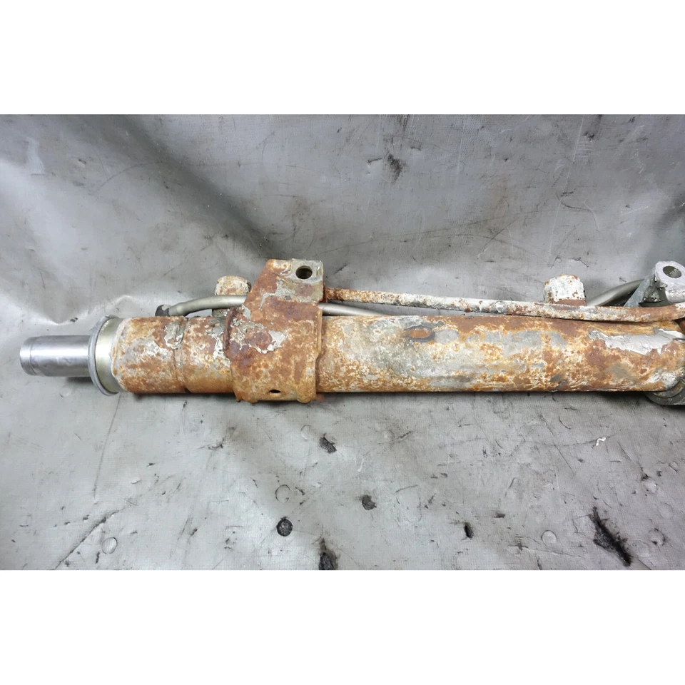 BMW E30 318i 325e 1984-1987 dañado dirección asistida de fábrica cremallera y piñón OEM Foto 4 de 4